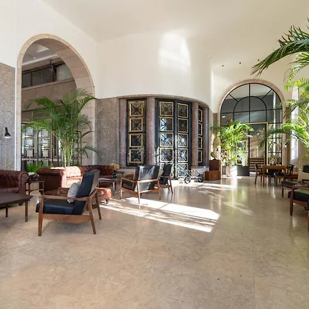 The Editory Riverside Hotel, An Historic Hotel-3